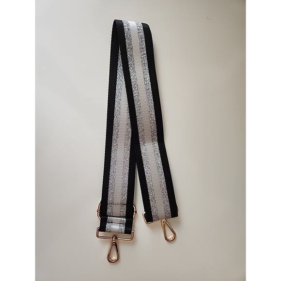 New Black Silver And White Fuitar/ Purse Rwplacement Strap. Gold Tone Hardware - Picture 2 of 4